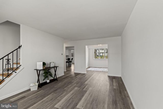 41 FOMALHAUT AVE, Blackwood, NJ 08012