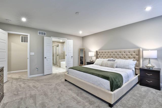 2745 White Pine Drive, Villa Hills, KY 41017