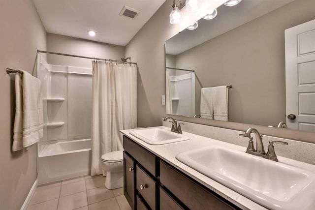 2745 White Pine Drive, Villa Hills, KY 41017