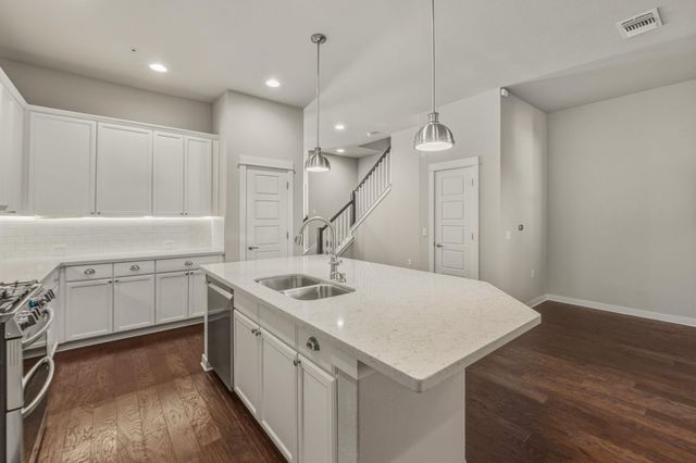 3919 Vaughan ST, Austin, TX 78723
