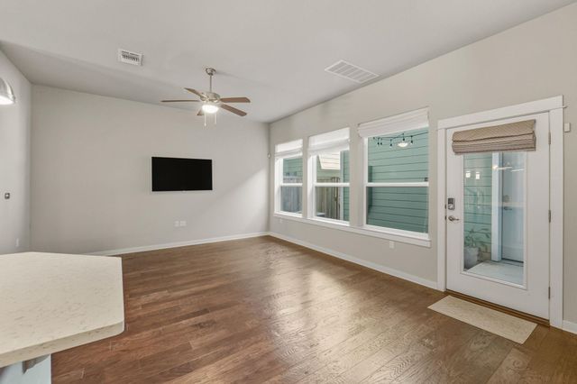 3919 Vaughan ST, Austin, TX 78723