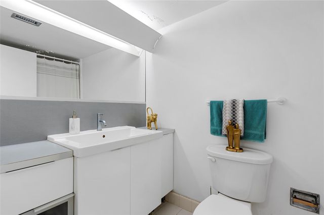 900 Bay Drive 303, Miami Beach, FL 33141