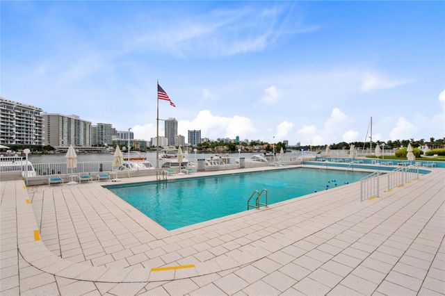 900 Bay Drive 303, Miami Beach, FL 33141