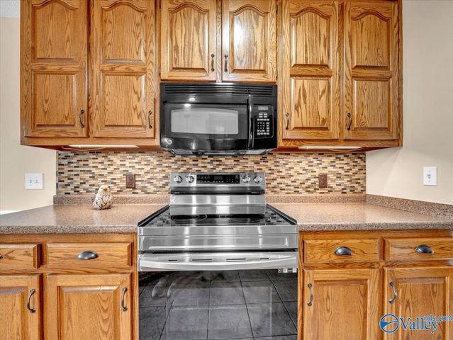 129 Edgebrook Drive, Ardmore, AL 35739