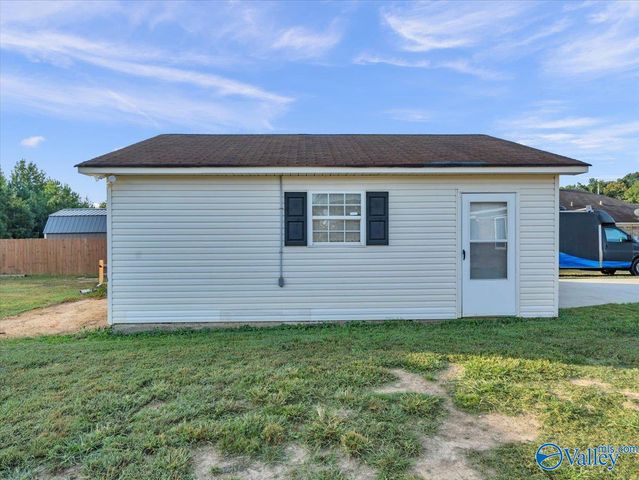 129 Edgebrook Drive, Ardmore, AL 35739