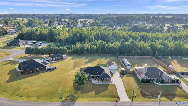 129 Edgebrook Drive, Ardmore, AL 35739