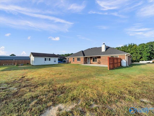 129 Edgebrook Drive, Ardmore, AL 35739