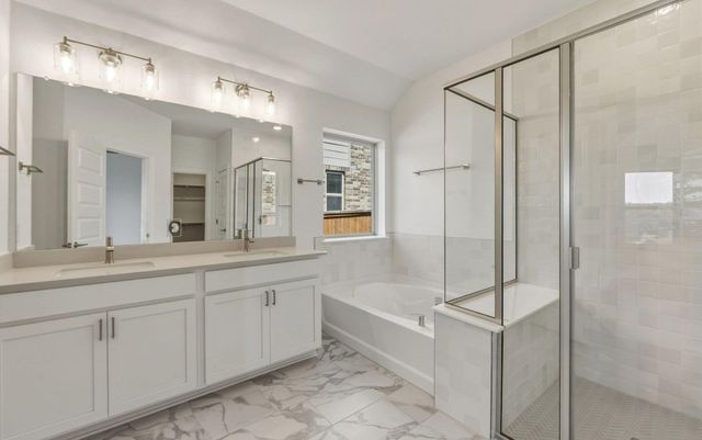 6900 Cliff Rose DR, Spicewood, TX 78669