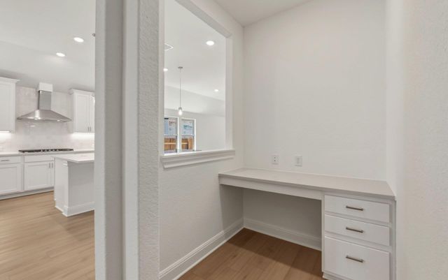 6900 Cliff Rose DR, Spicewood, TX 78669