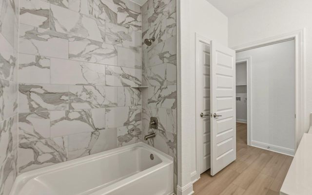 6900 Cliff Rose DR, Spicewood, TX 78669