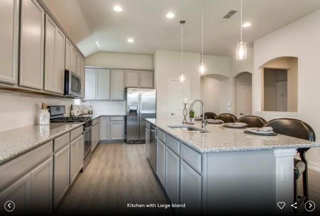 6900 Cliff Rose DR, Spicewood, TX 78669