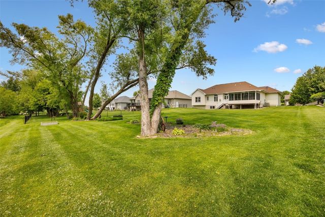 3355 Wild Rose Road, Cedar Rapids, IA 52411
