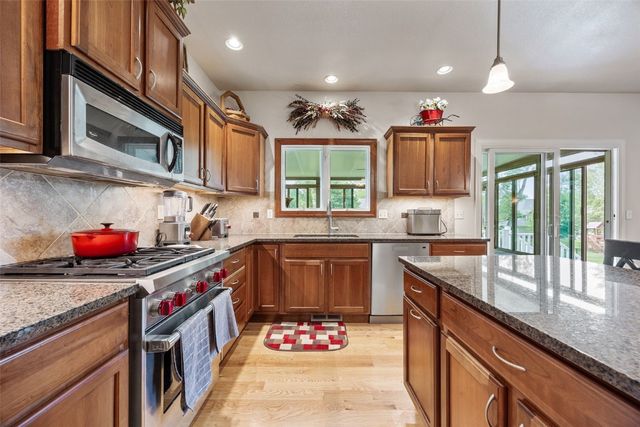 3355 Wild Rose Road, Cedar Rapids, IA 52411