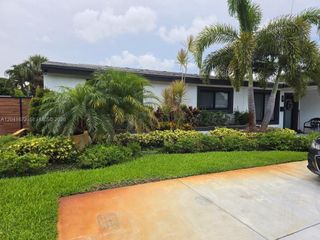 1049 Wyoming Avenue, Fort Lauderdale, FL 33312