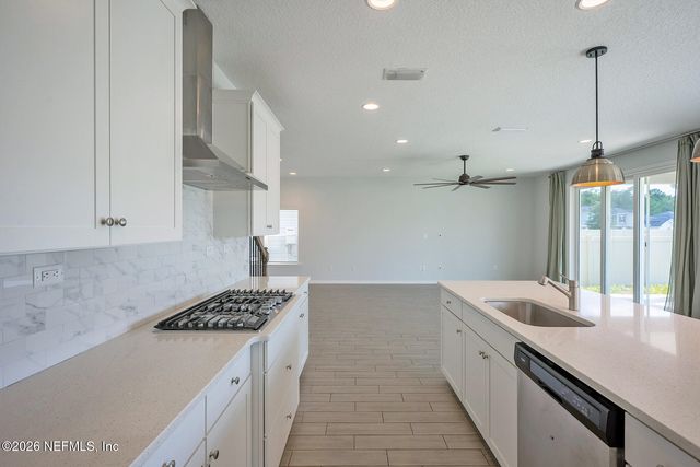 611 IVORY PALM Road, Orange Park, FL 32073