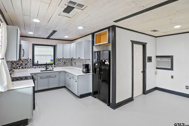 1760 County Road 4608, Troup, TX 75789