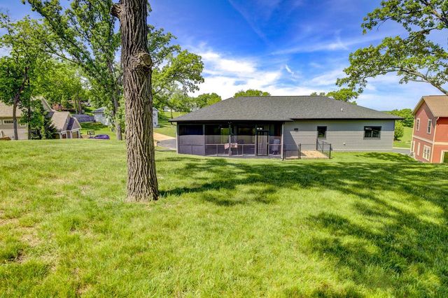 107 Savannah Circle, Barneveld, WI 53507