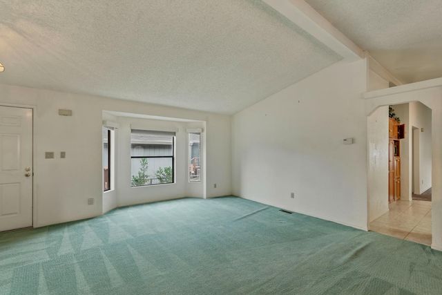 7 River Bend Dr, Lodi, CA 95242