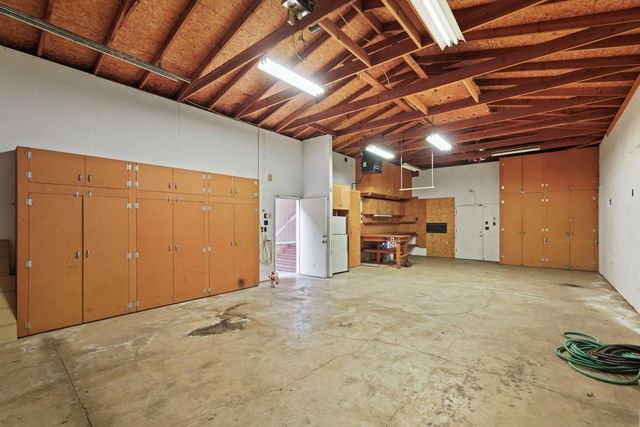 7 River Bend Dr, Lodi, CA 95242