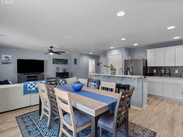 11631 Ne 131ST Pl, Vancouver, WA 98682