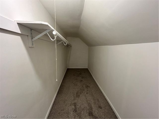 13099 Cedar Road, Cleveland Heights, OH 44118