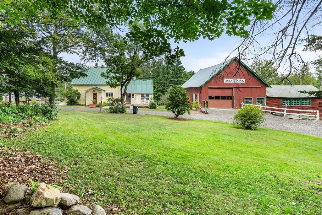 64 East Mountain Road, Newport, NH 03773