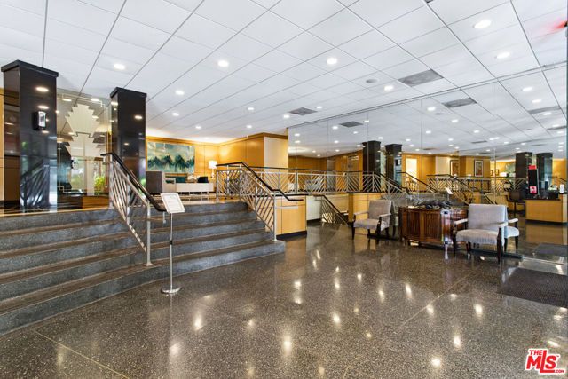 100 S Doheny Drive 601, Los Angeles, CA 90048