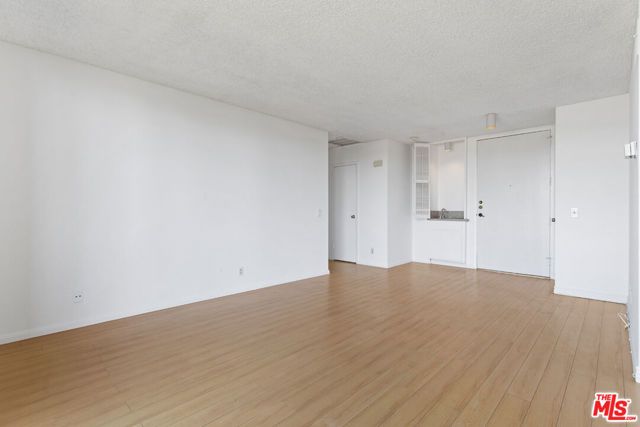 100 S Doheny Drive 601, Los Angeles, CA 90048