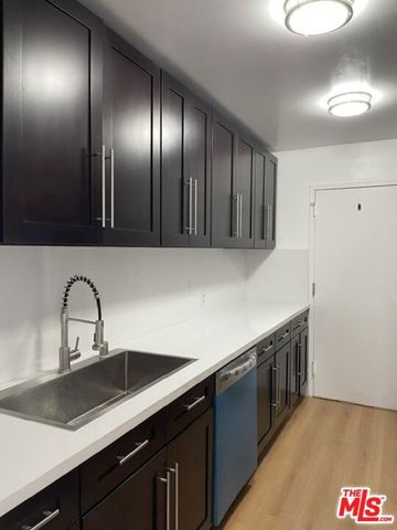 100 S Doheny Drive 601, Los Angeles, CA 90048