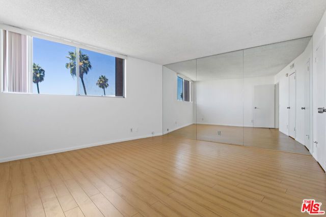 100 S Doheny Drive 601, Los Angeles, CA 90048