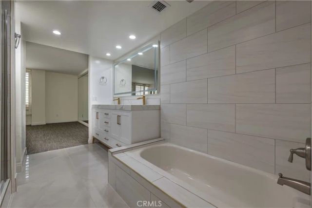 10590 Wilshire Boulevard 305, Los Angeles, CA 90024