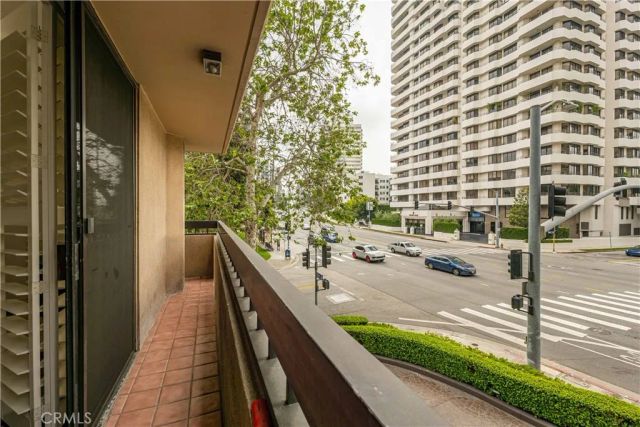 10590 Wilshire Boulevard 305, Los Angeles, CA 90024
