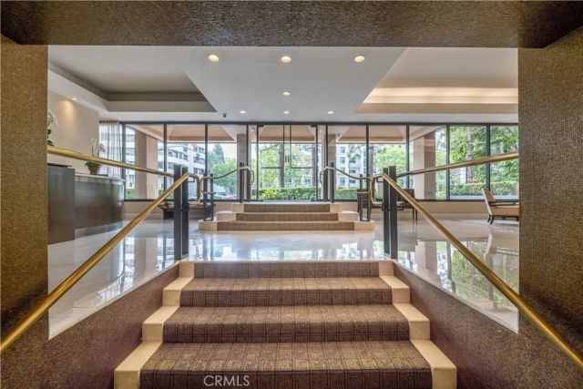 10590 Wilshire Boulevard 305, Los Angeles, CA 90024