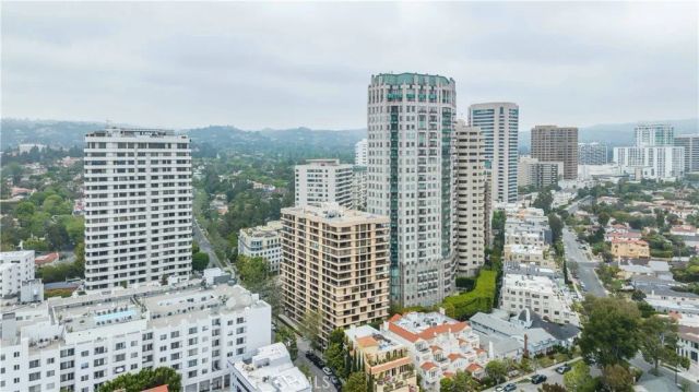 10590 Wilshire Boulevard 305, Los Angeles, CA 90024