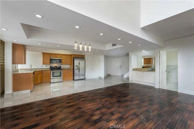10590 Wilshire Boulevard 305, Los Angeles, CA 90024