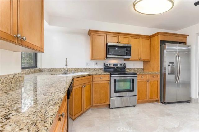 10590 Wilshire Boulevard 305, Los Angeles, CA 90024