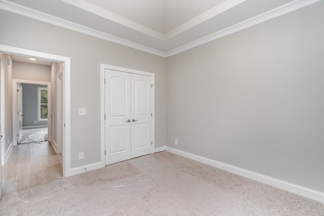 1815 Sulphur College Rd, Hartsville, TN 37074