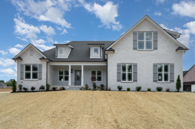 1815 Sulphur College Rd, Hartsville, TN 37074