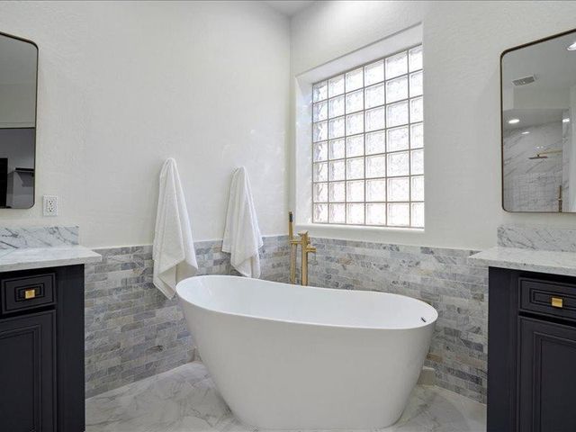 2025 W Calle De Sol, Phoenix, AZ 85085