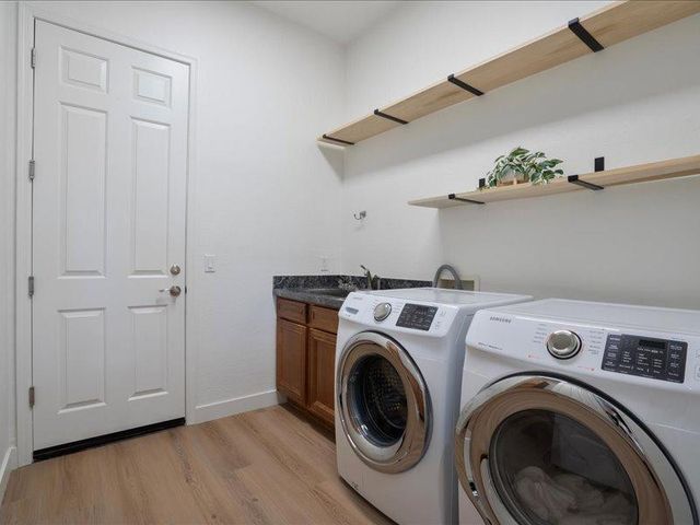 2025 W Calle De Sol, Phoenix, AZ 85085