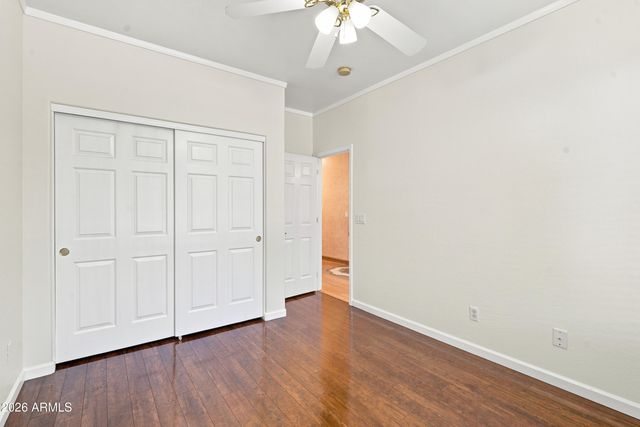 718 E ORANGEWOOD Avenue, Phoenix, AZ 85020
