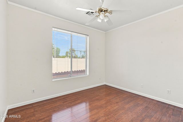 718 E ORANGEWOOD Avenue, Phoenix, AZ 85020
