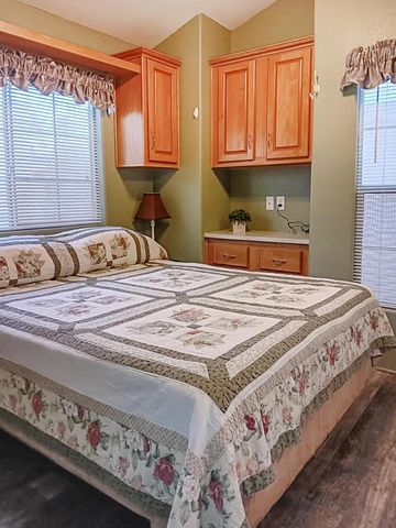 70200 Dillon Road 139, Desert Hot Springs, CA 92241