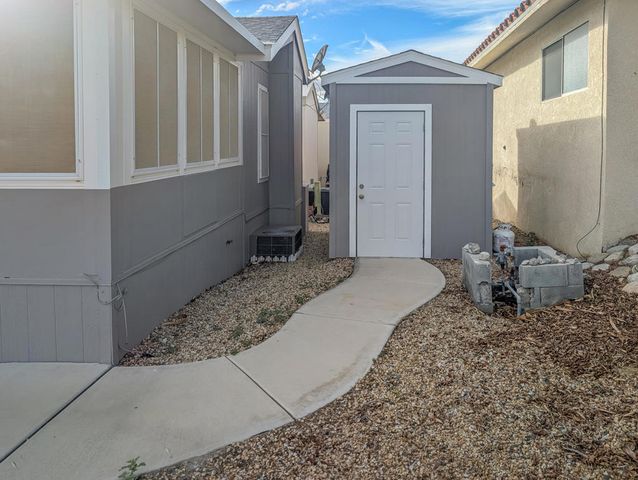 70200 Dillon Road 139, Desert Hot Springs, CA 92241