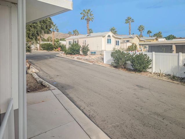 70200 Dillon Road 139, Desert Hot Springs, CA 92241