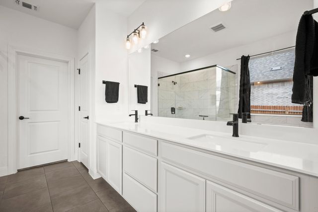 208 Olinda WAY, Liberty Hill, TX 78642