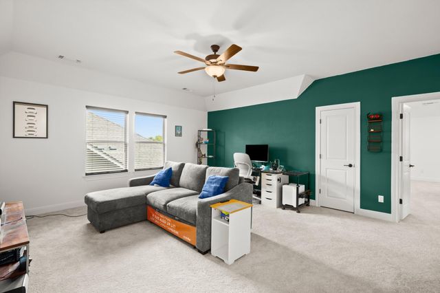 208 Olinda WAY, Liberty Hill, TX 78642