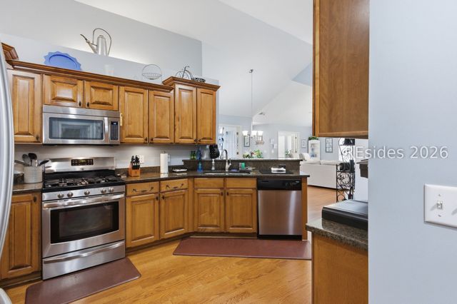 729 Abbey Glen Way 729, Hardeeville, SC 29927