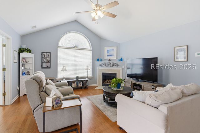 729 Abbey Glen Way 729, Hardeeville, SC 29927