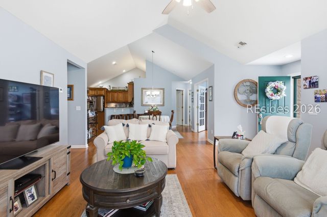 729 Abbey Glen Way 729, Hardeeville, SC 29927